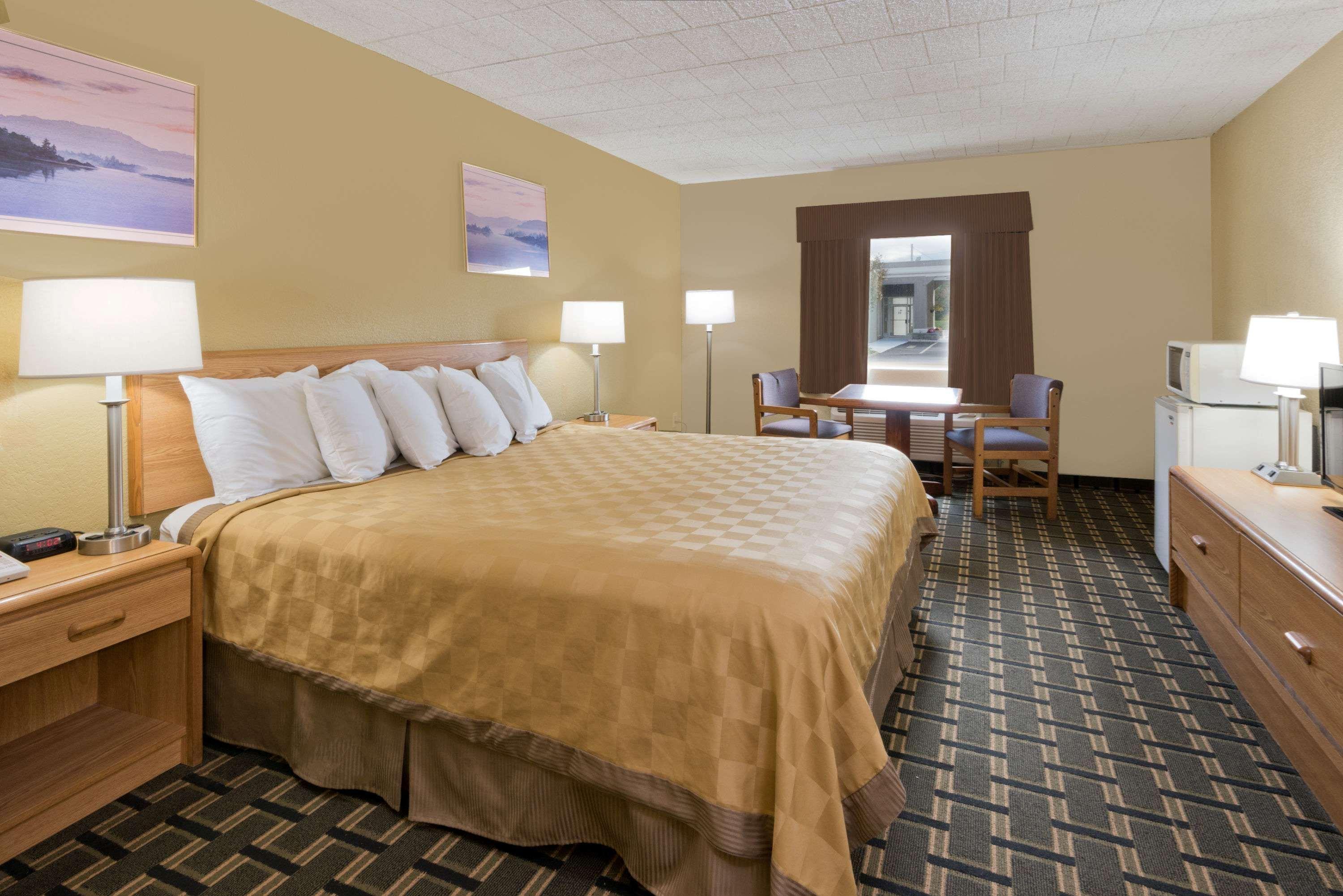 Days Inn By Wyndham Batavia Darien Lake Theme Park Ngoại thất bức ảnh
