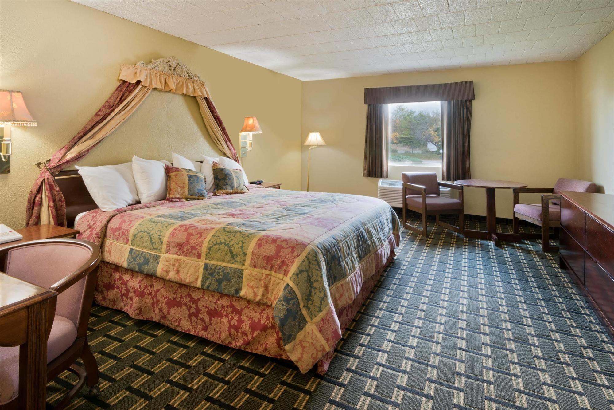 Days Inn By Wyndham Batavia Darien Lake Theme Park Ngoại thất bức ảnh