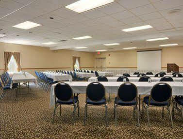 Days Inn By Wyndham Batavia Darien Lake Theme Park Ngoại thất bức ảnh